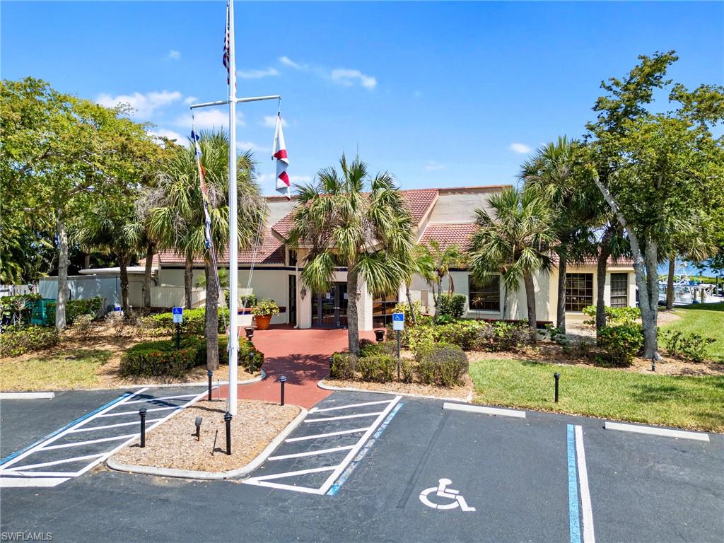 CALOOSA YACHT & RACQUET CLUB - Residential