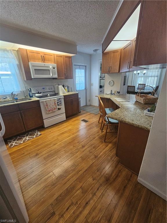 OAK PARK VILLAGE CO-OP INC - Residential