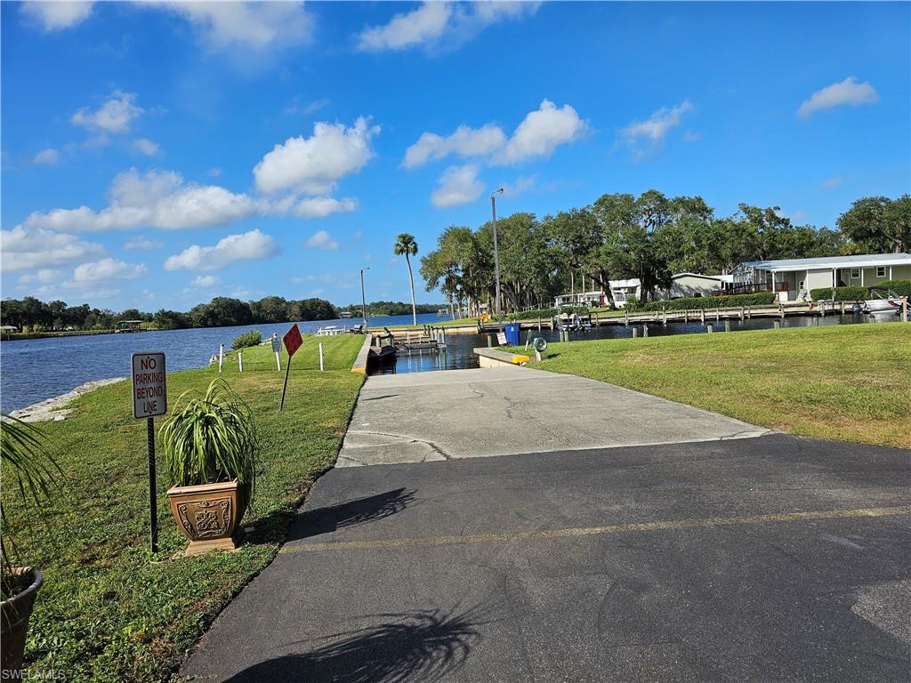 OAK PARK VILLAGE CO-OP INC - Residential