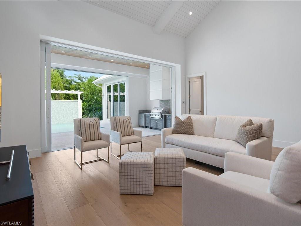 MANGROVE BAY - Residential