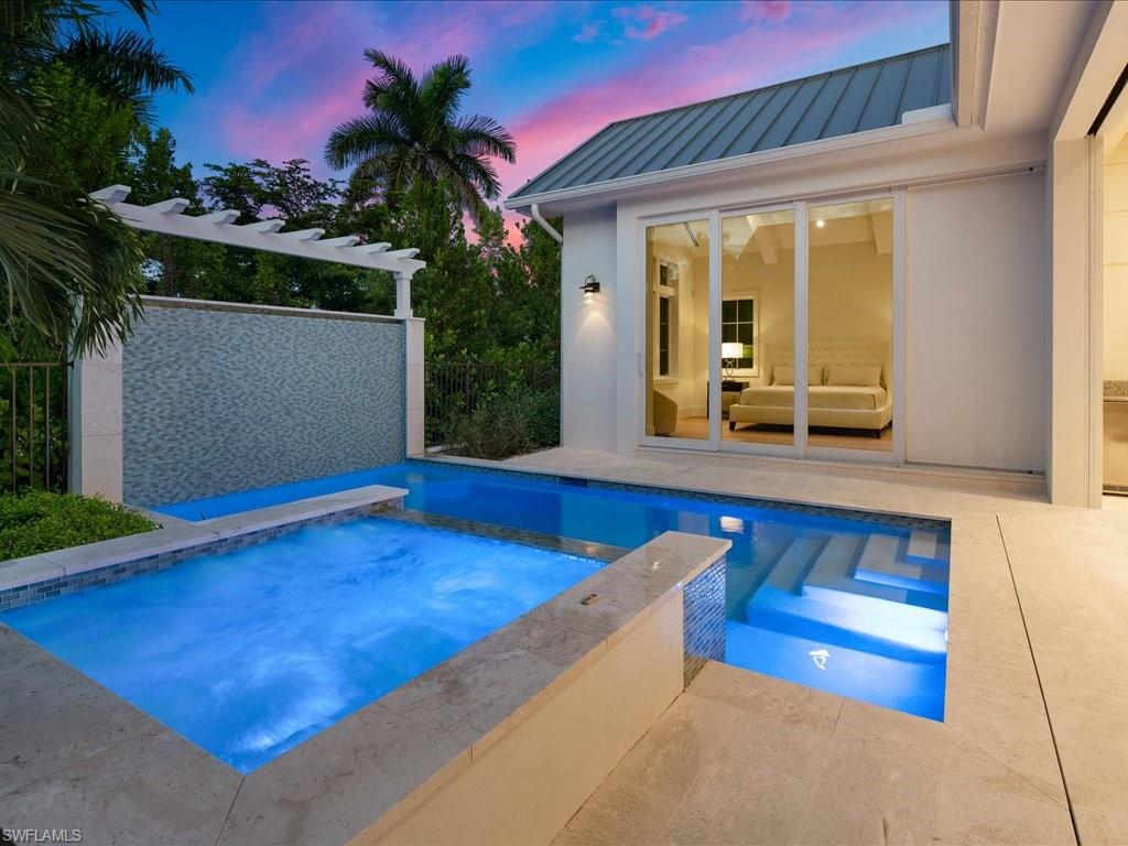 MANGROVE BAY - Residential