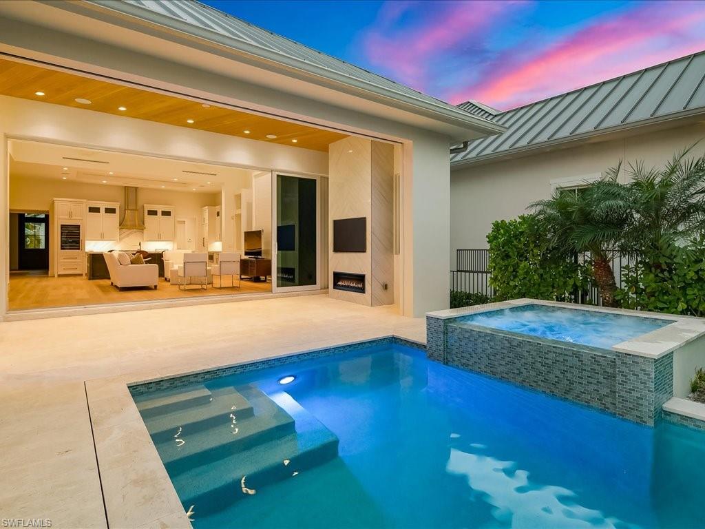 MANGROVE BAY - Residential