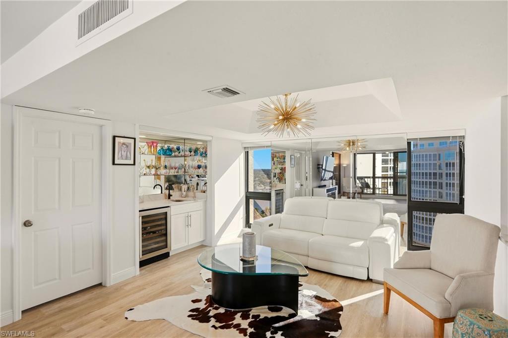 ESPLANADE CLUB - Residential