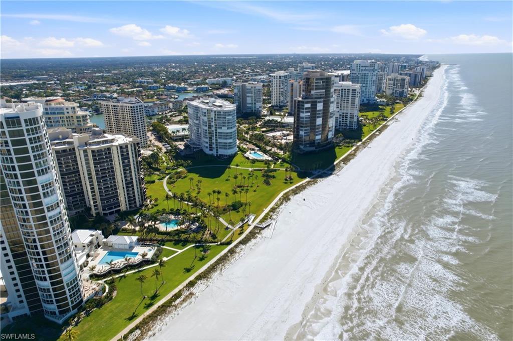 ESPLANADE CLUB - Residential