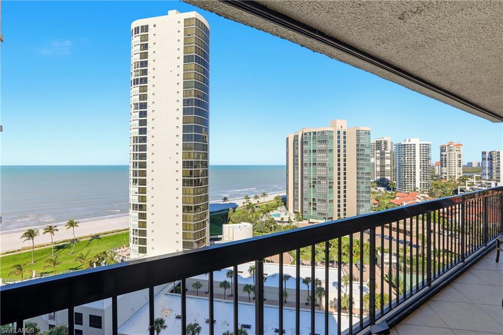 ESPLANADE CLUB - Residential