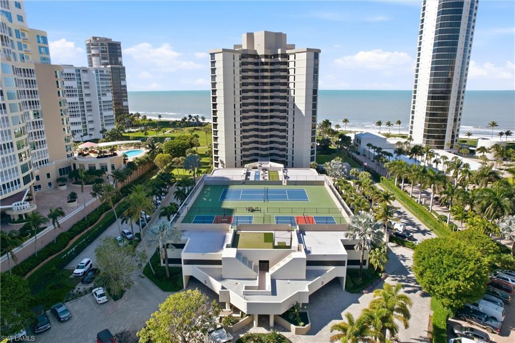 ESPLANADE CLUB - Residential