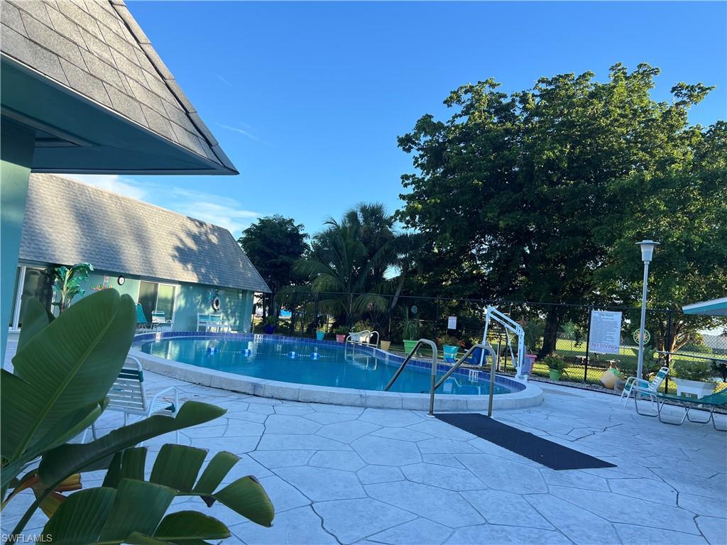 WEST WIND ESTATES - Residential