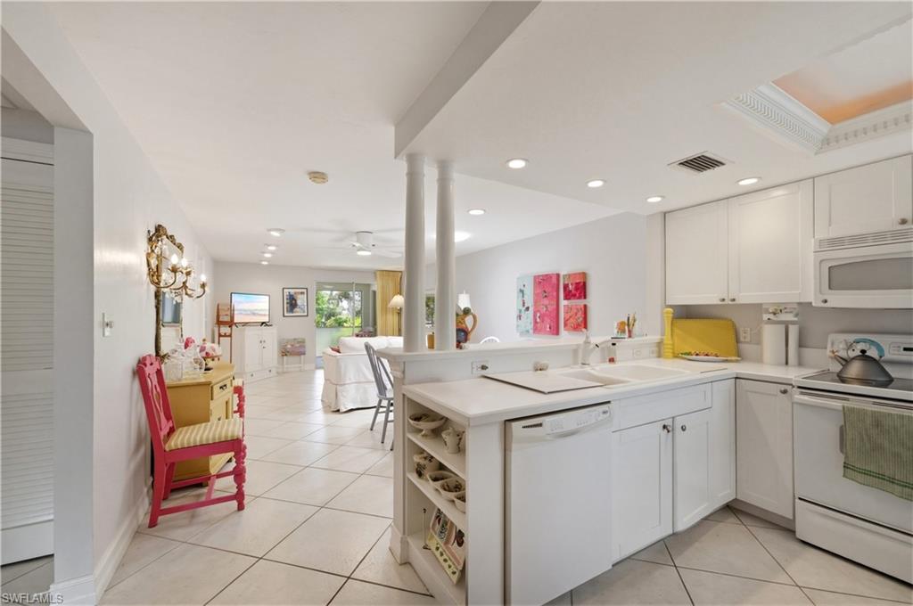 TIERRA DEL SOL CONDO UNIT - Residential