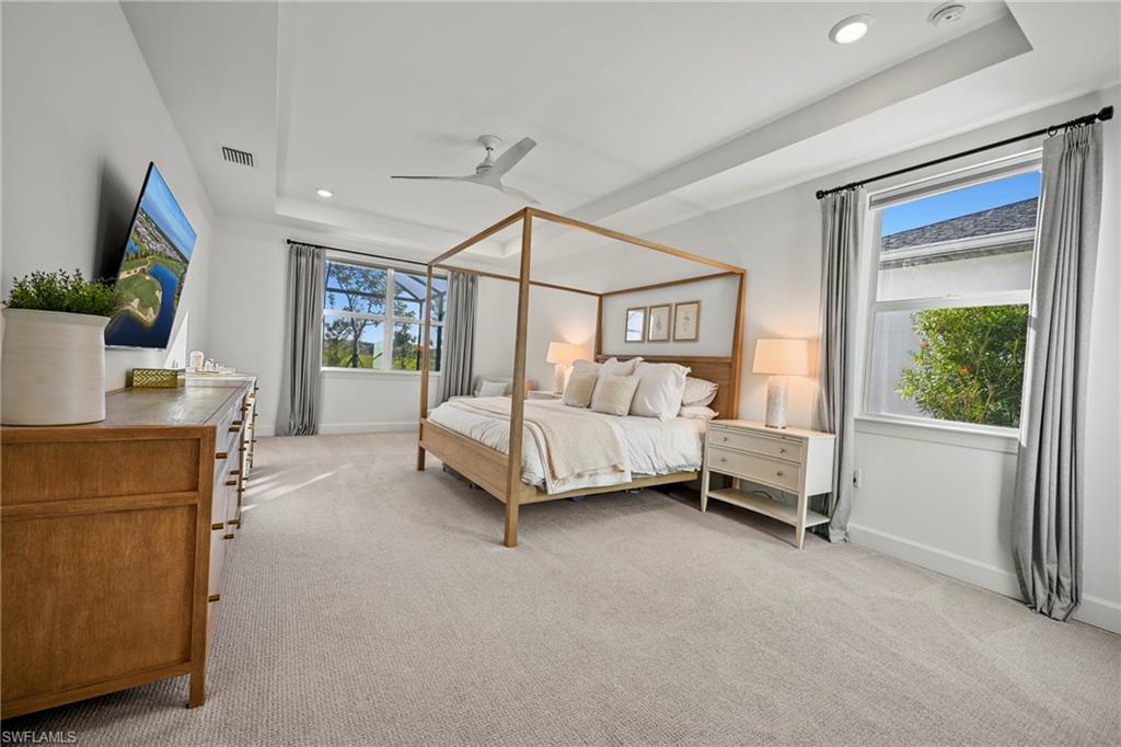 NORTHRIDGE - Residential