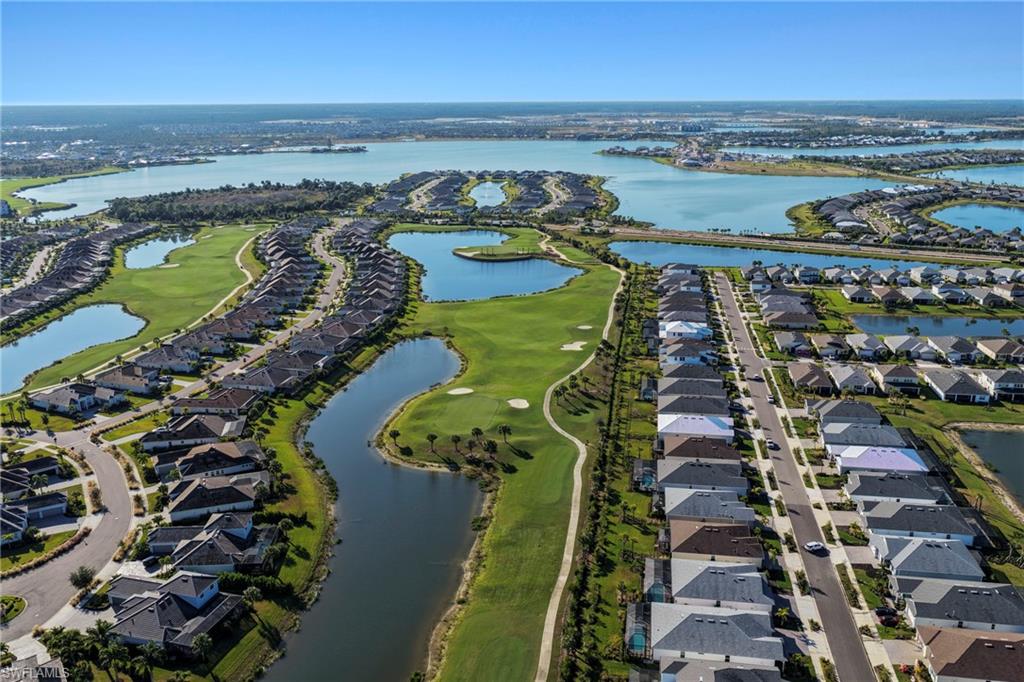 NORTHRIDGE - Residential