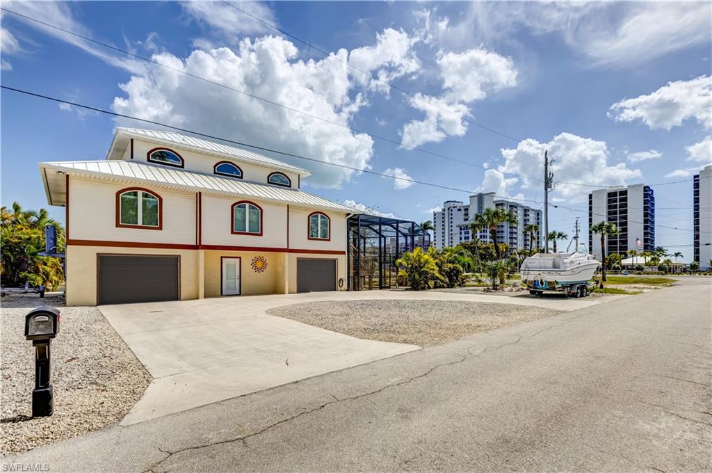 SANDPIPER VILLAGE - Residential