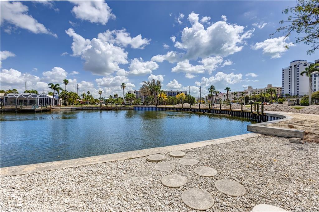 SANDPIPER VILLAGE - Residential