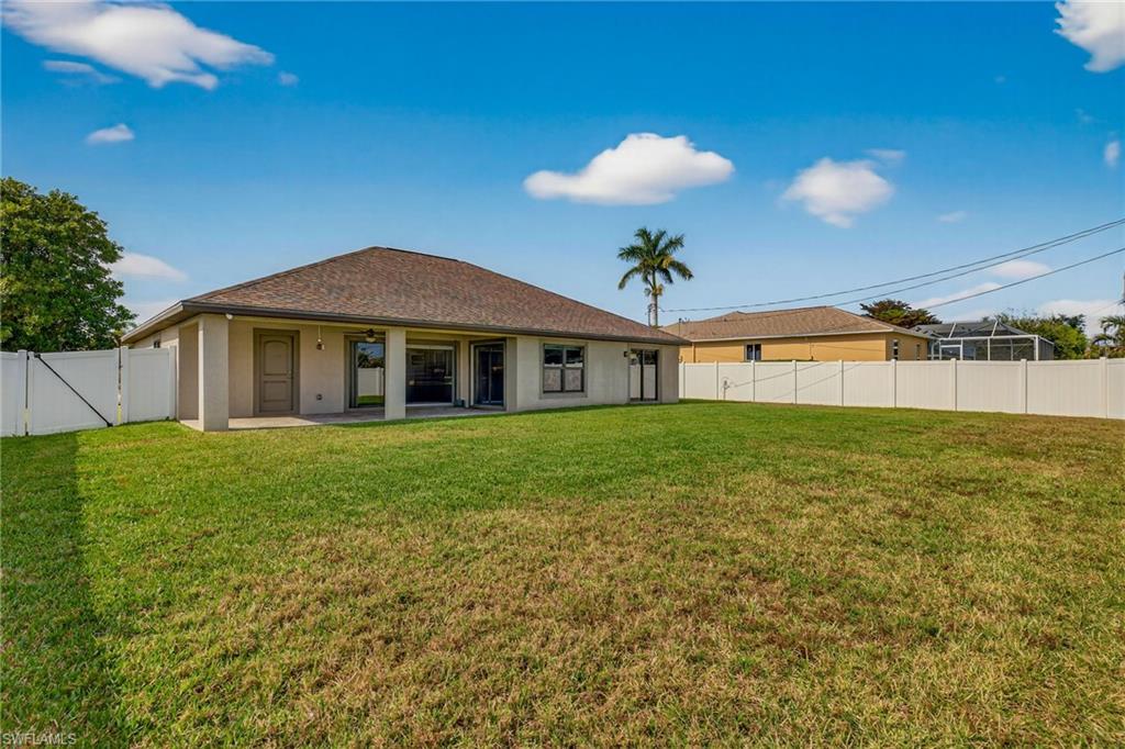 CAPE CORAL - Residential