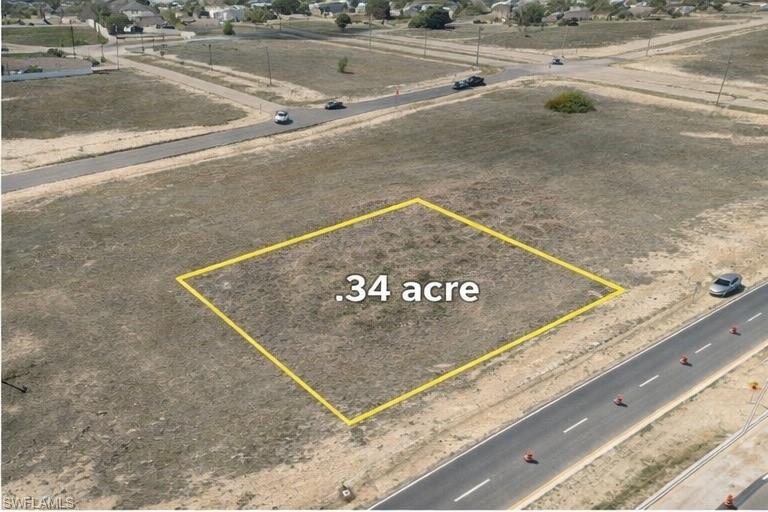CAPE CORAL - Land