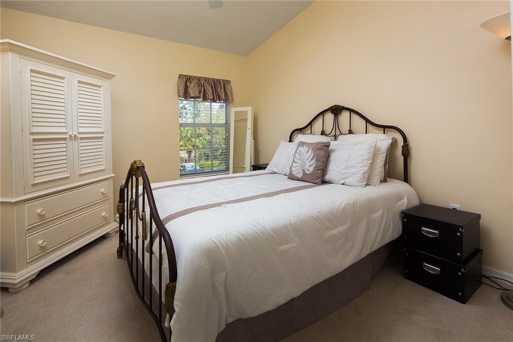 STRATFORD PLACE - Residential