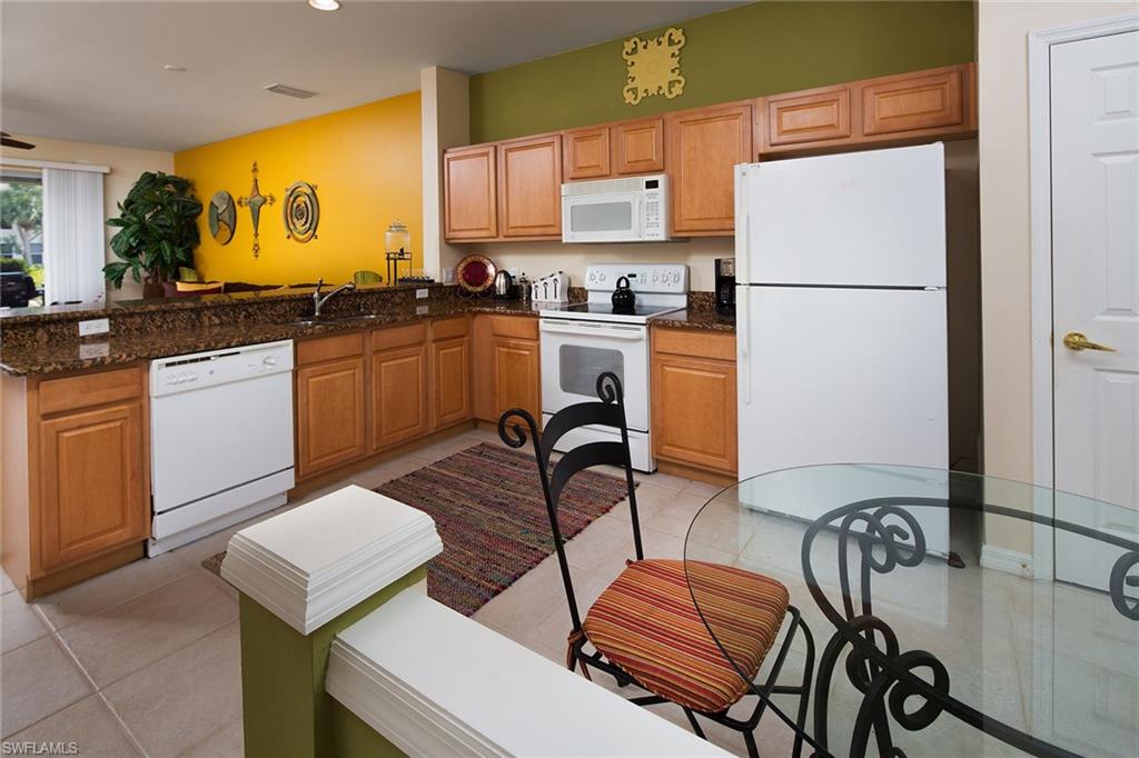 STRATFORD PLACE - Residential