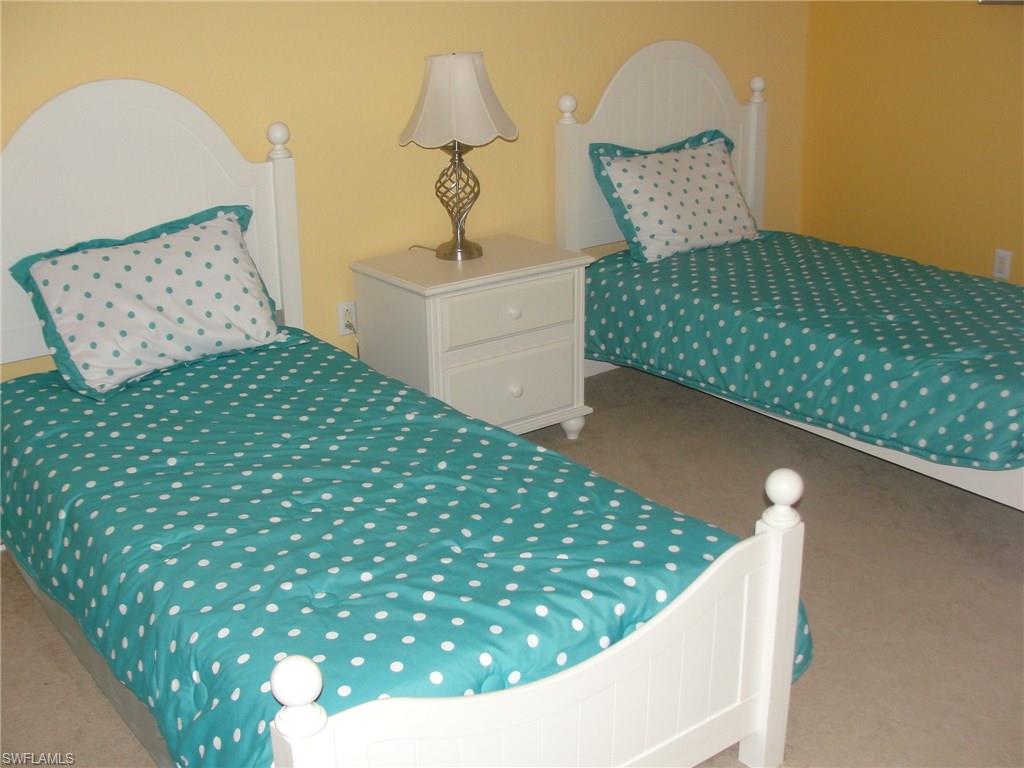 VIZCAYA VILLAS UNREC - Residential