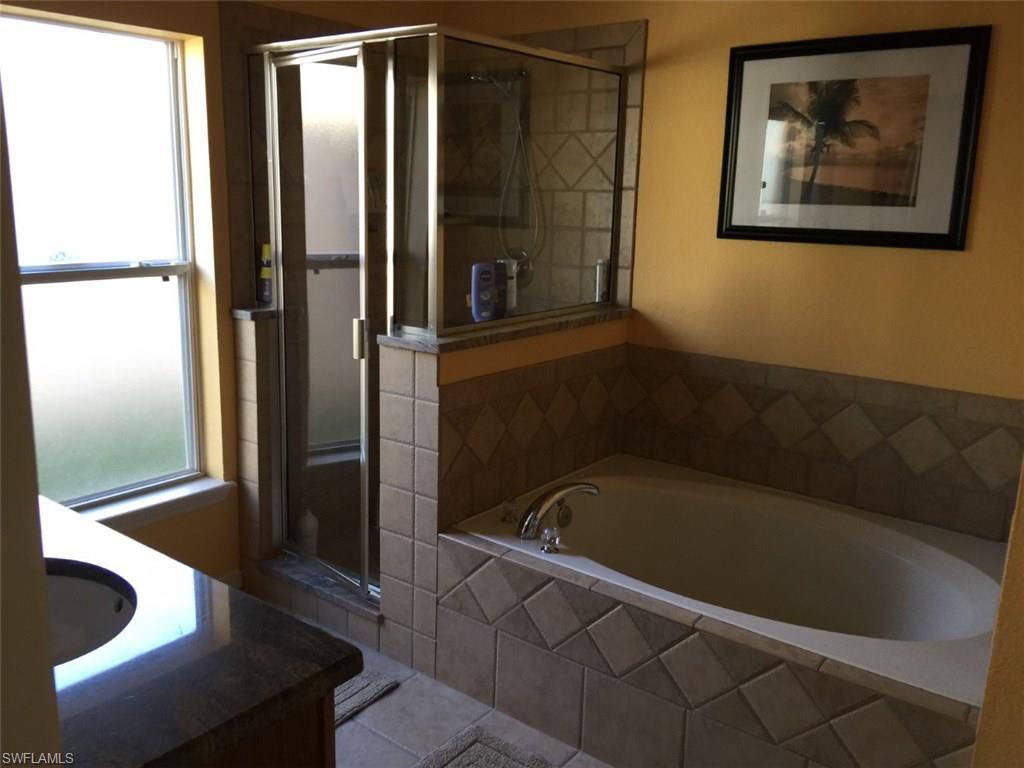 VIZCAYA VILLAS UNREC - Residential