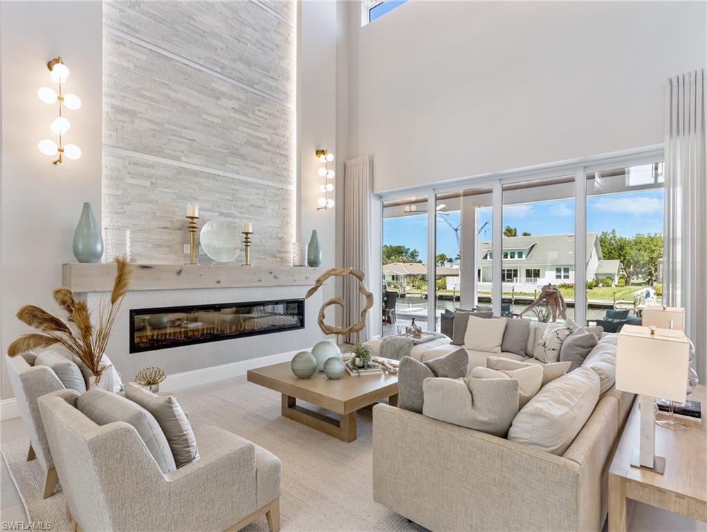 PALM ACRES - Residential