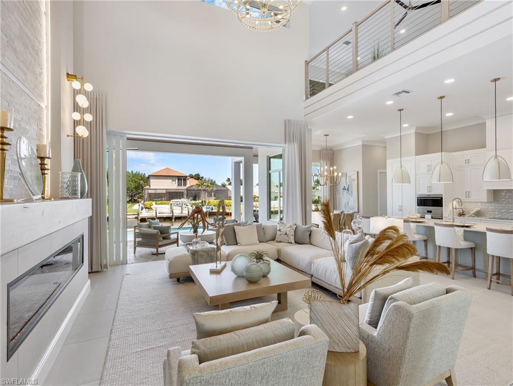 PALM ACRES - Residential