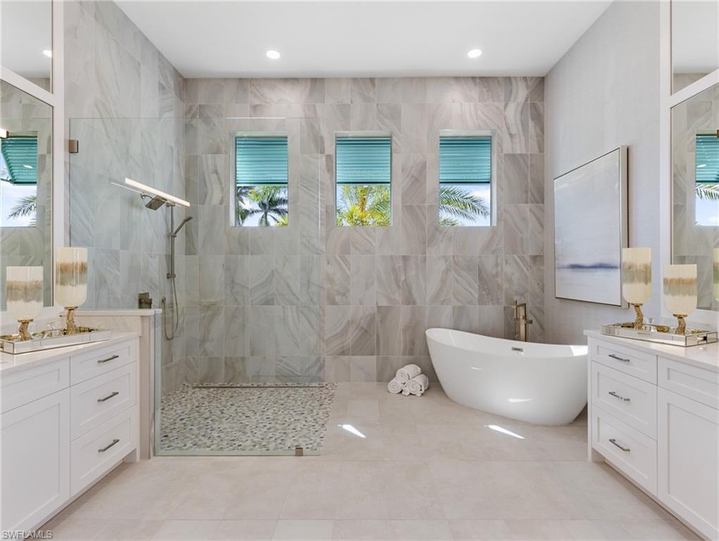 PALM ACRES - Residential