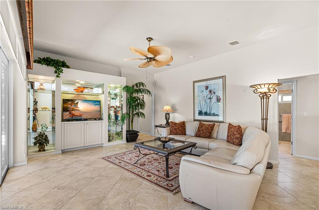 HERITAGE PALMS ESTATES - Residential