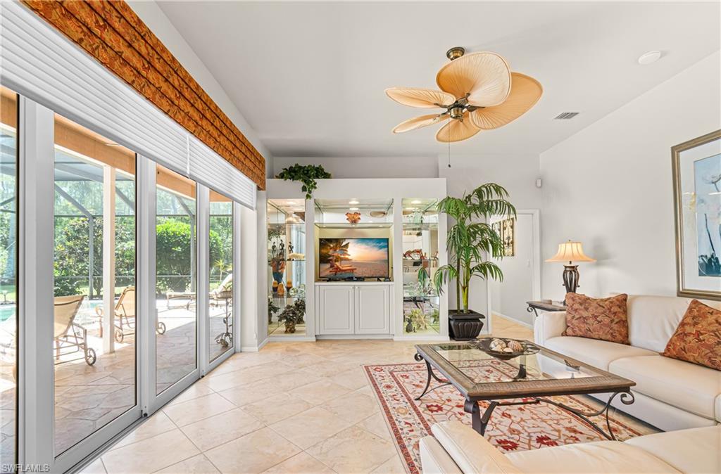 HERITAGE PALMS ESTATES - Residential