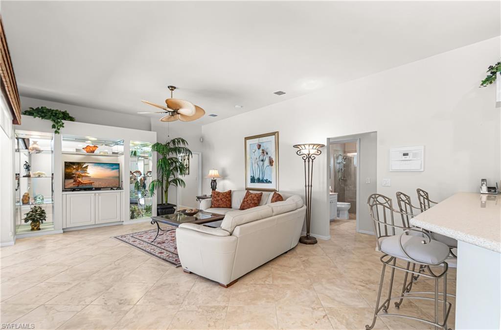 HERITAGE PALMS ESTATES - Residential
