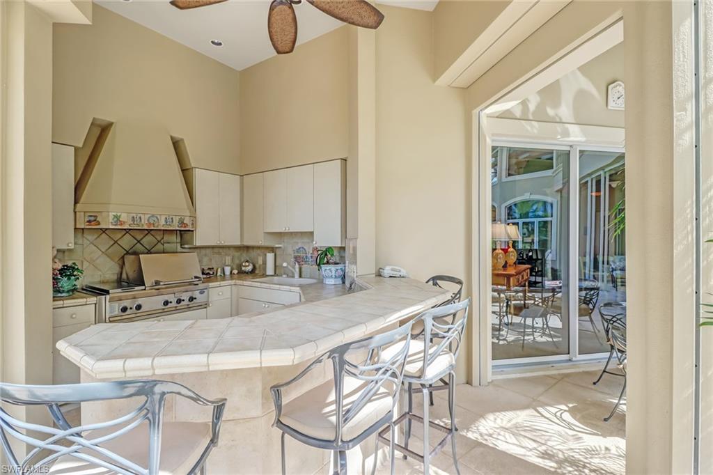 BAY COLONY SHORES - Residential