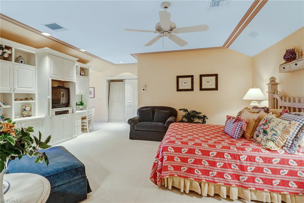 BAY COLONY SHORES - Residential