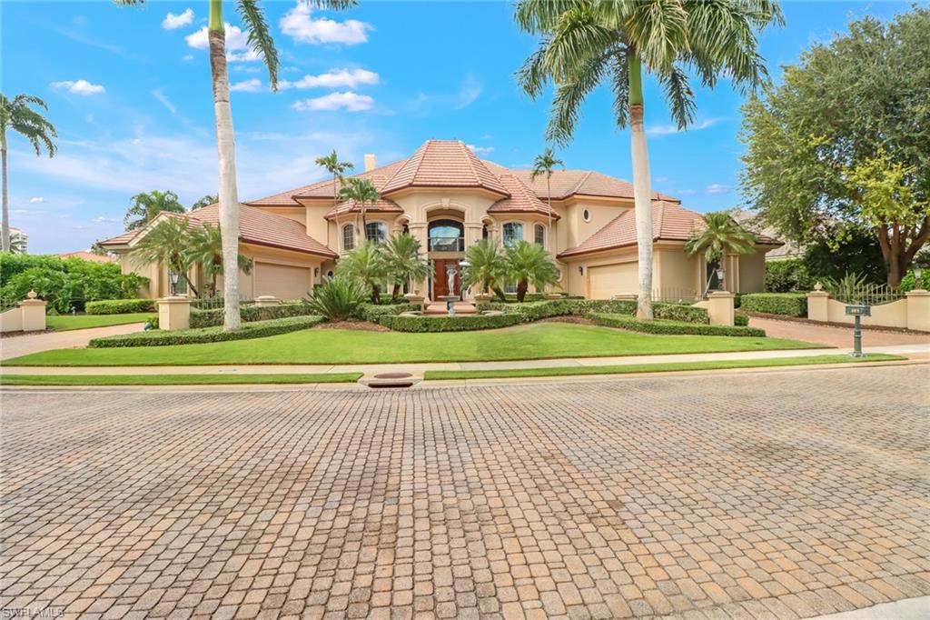 BAY COLONY SHORES - Residential