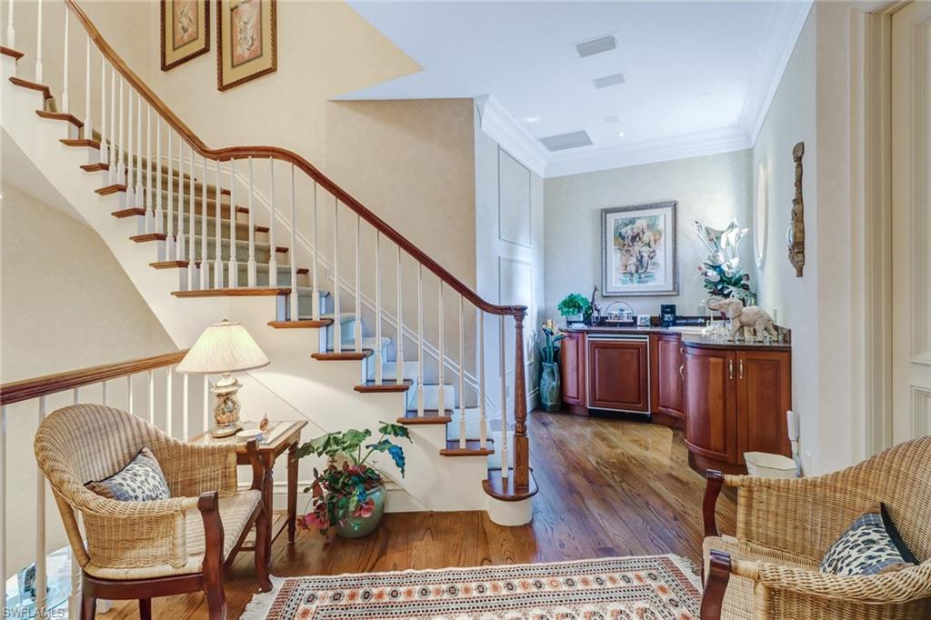 BAY COLONY SHORES - Residential