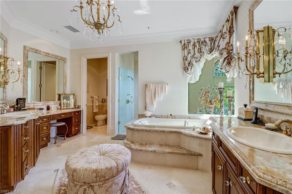 BAY COLONY SHORES - Residential