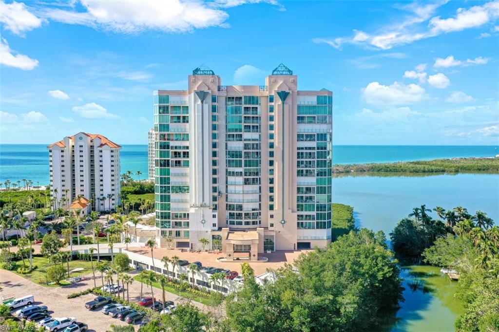 BAYPOINTE AT NAPLES CAY - Residential