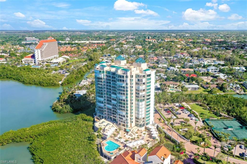 BAYPOINTE AT NAPLES CAY - Residential