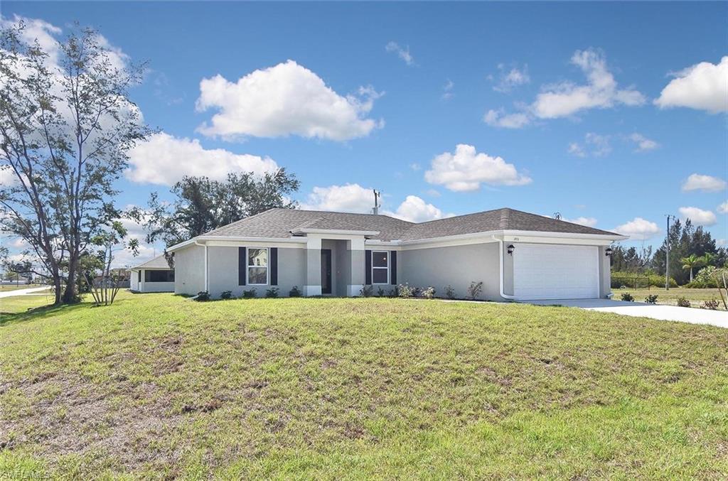 CAPE CORAL - Residential