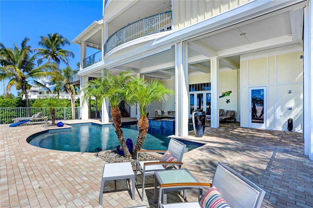 LAGUNA SHORES - Residential