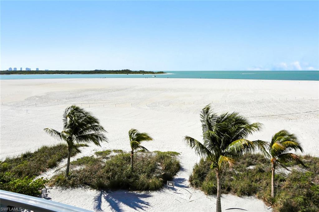 LAGUNA SHORES - Residential