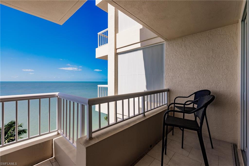 990 Cape Marco DR 703