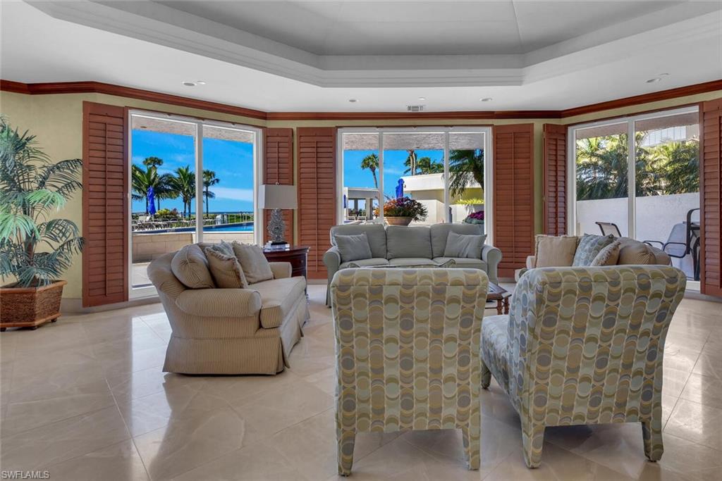 MERIDIAN CLUB - Residential Lease