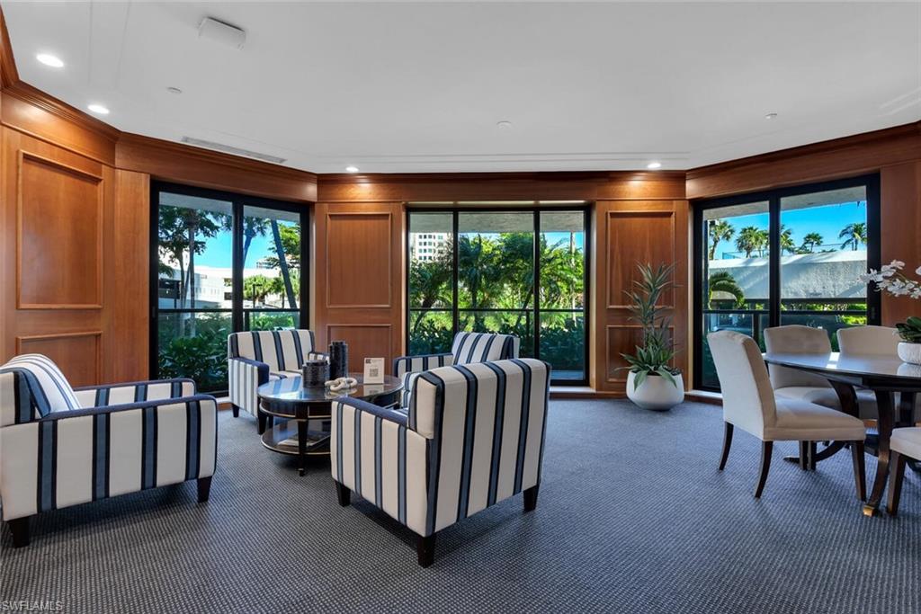 MERIDIAN CLUB - Residential Lease