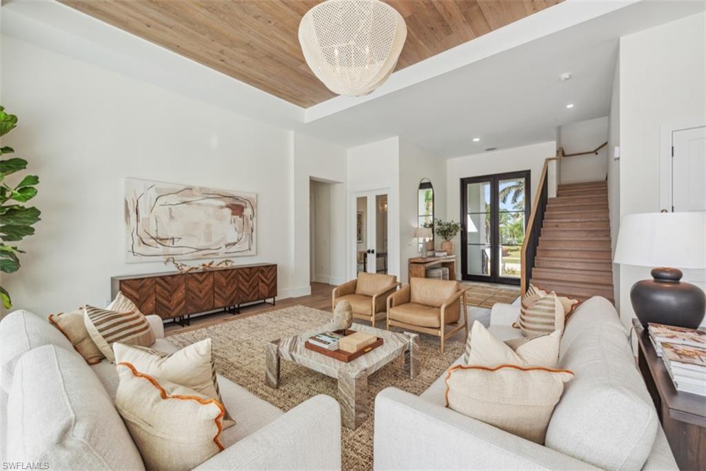 MARCO ISLAND - Residential