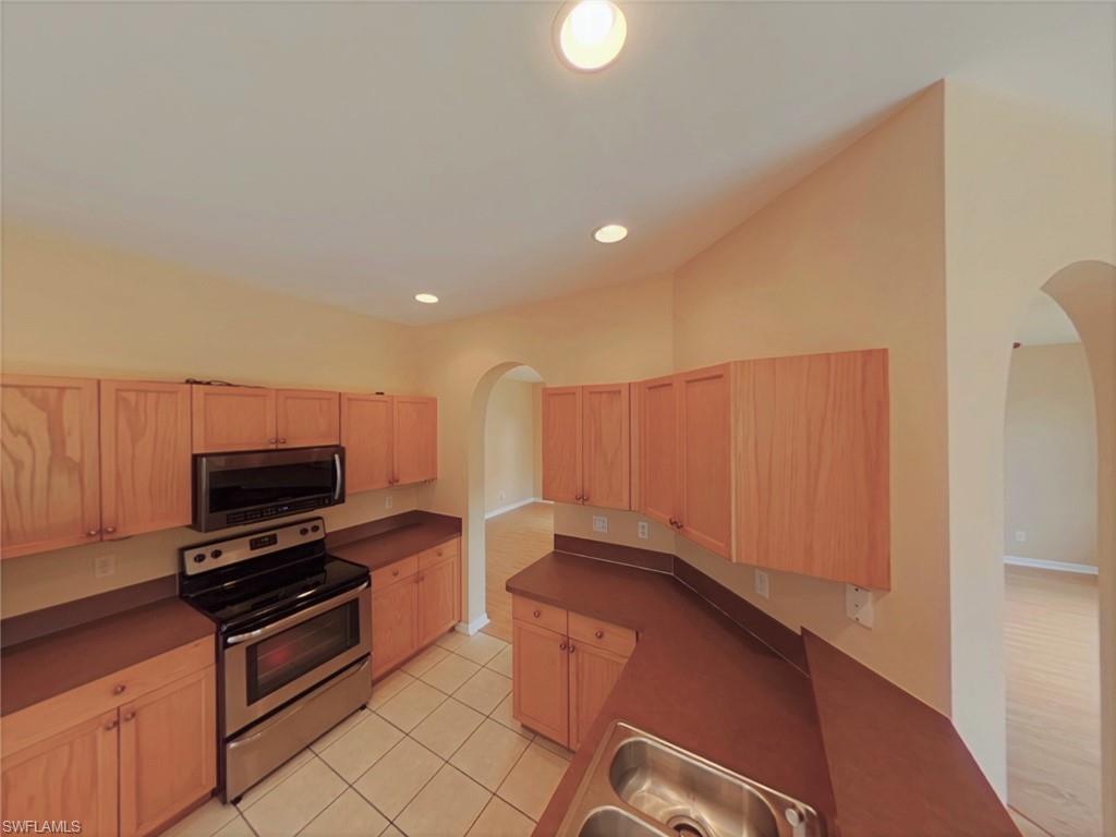 STONEYBROOK - Residential