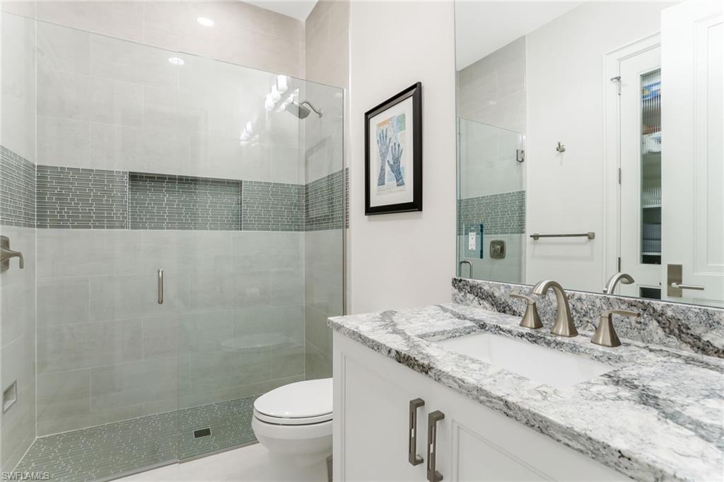 GOLDEN SHORES - Residential