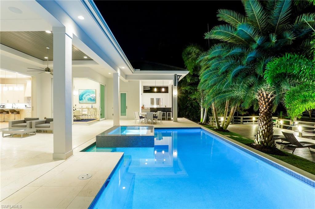 GOLDEN SHORES - Residential