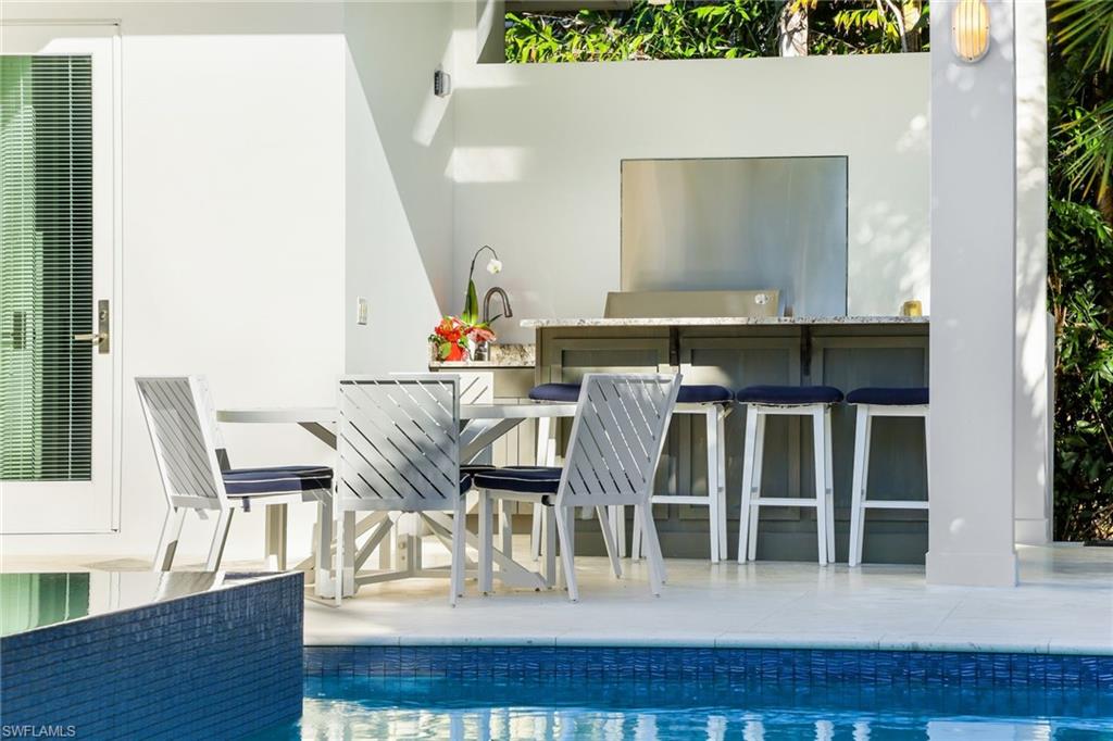 GOLDEN SHORES - Residential