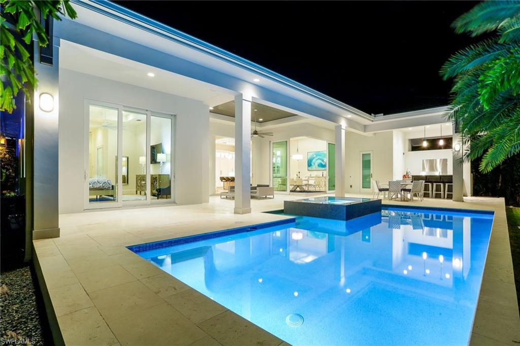 GOLDEN SHORES - Residential