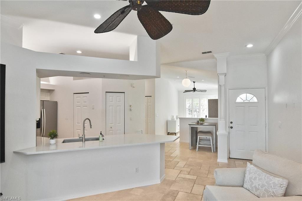 LIGHTHOUSE BAY - Residential