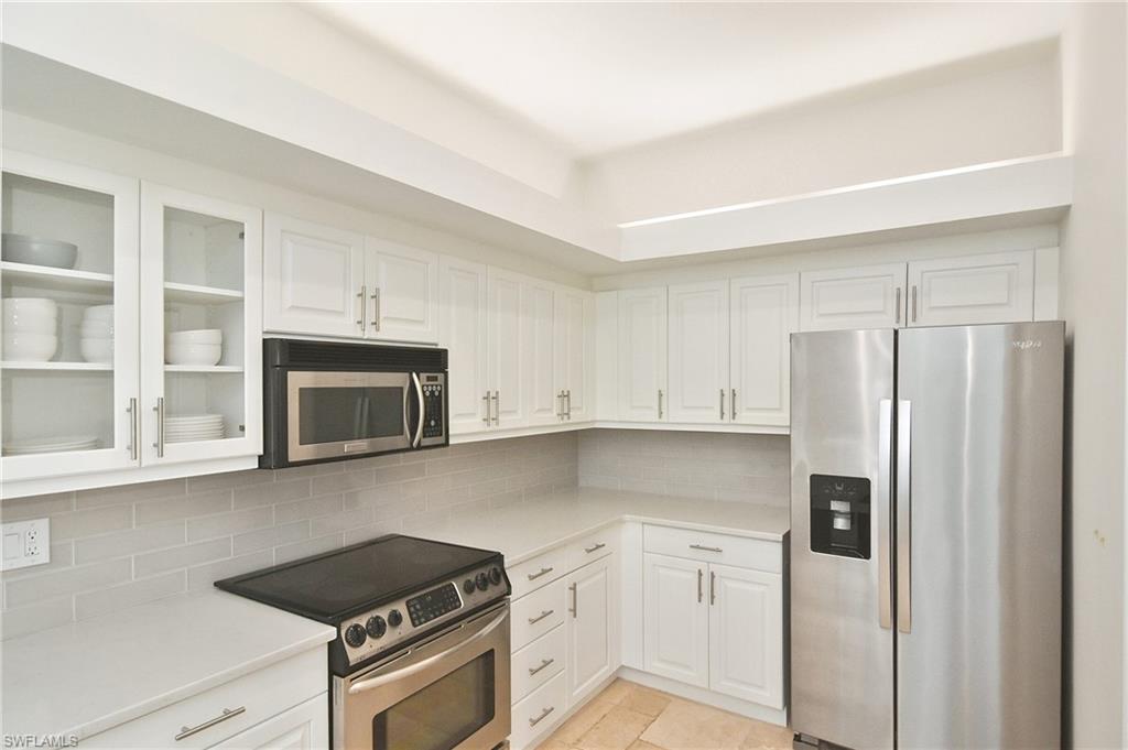 LIGHTHOUSE BAY - Residential