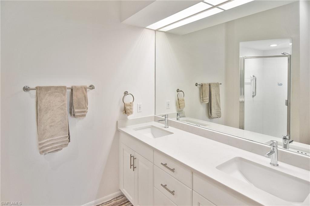 LIGHTHOUSE BAY - Residential